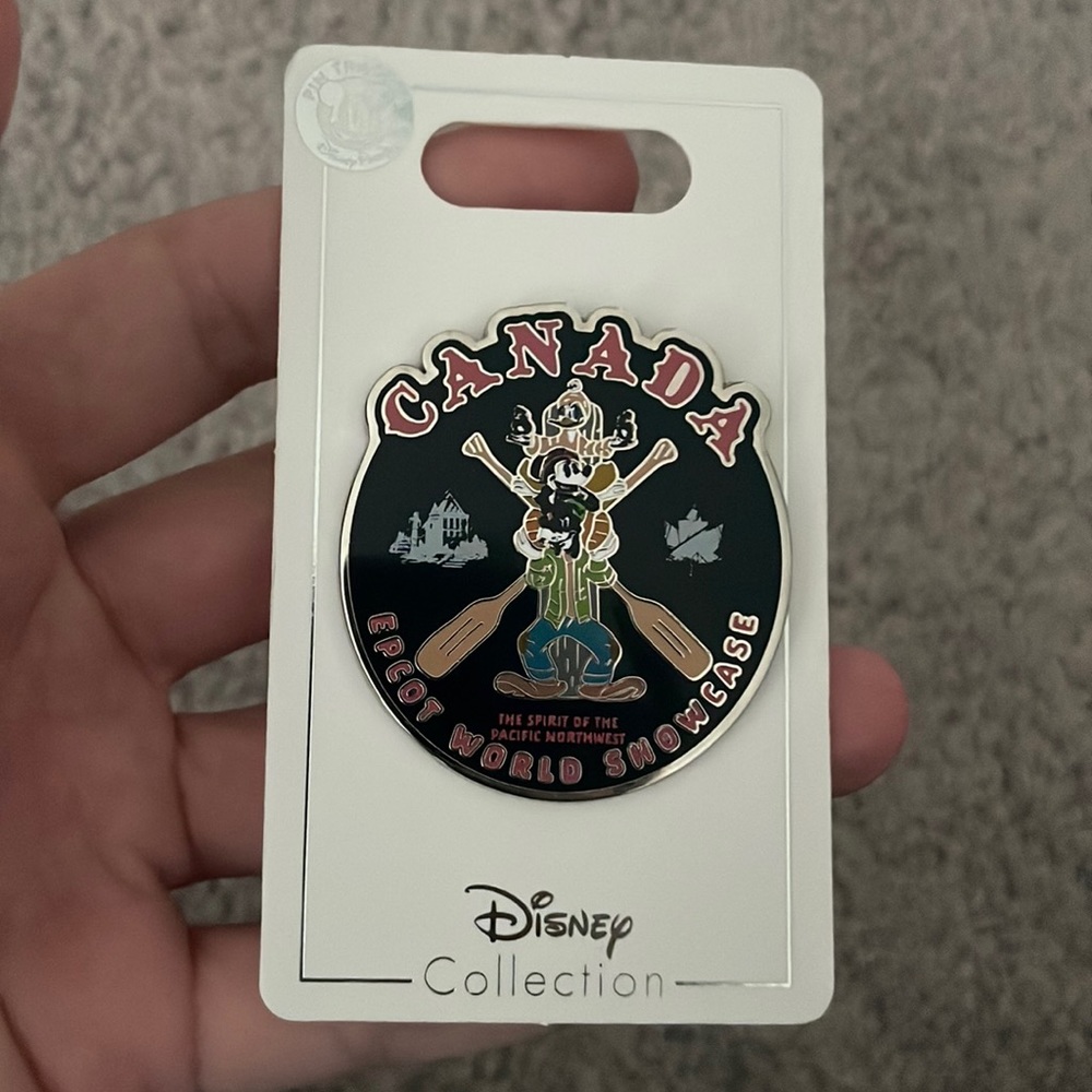 Disney World Canada Country Pin EPCOT World Showcase